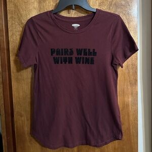 Old Navy Burgundy Women’s T-shirt